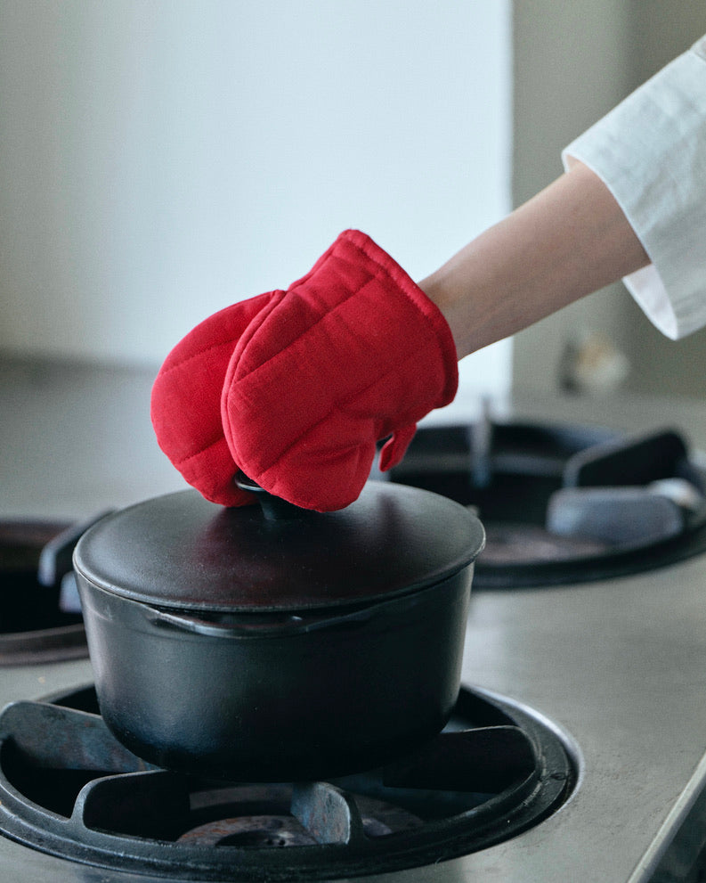 Linen Oven Mitt and Linen Pot Holder. 100% Linen Oven Mitts. Pot Holders.  Eco Friendly Kitchen Mittens. Kitchen Gloves. Housewarming Gift. 