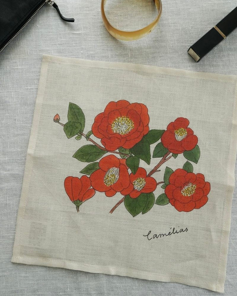 Handkerchief-Isabelle Boinot: Camelia